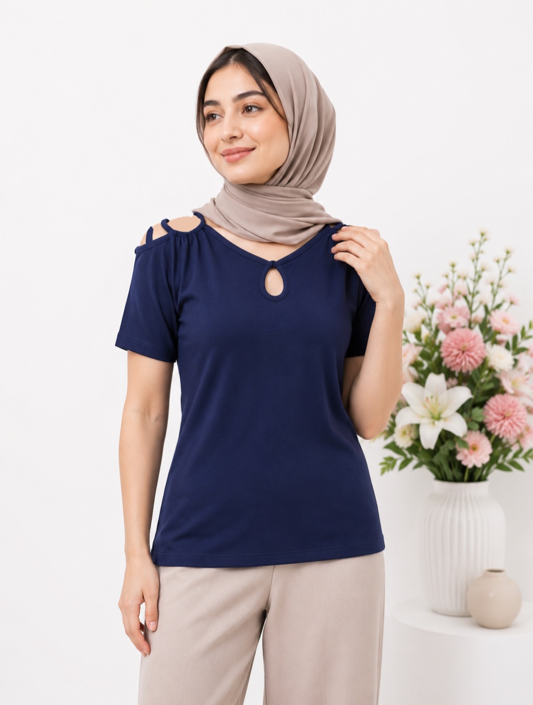تیشرت کبریتی زنانه مدل پنجره‌ ای کد ۰۴۰۴۰۳۱
